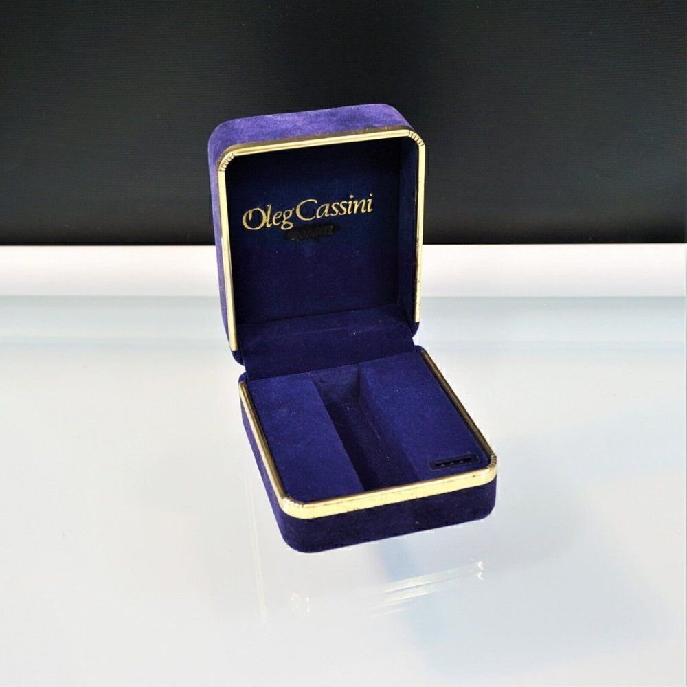 Vintage Oleg Cassini Quartz Watch Box Blue Velvet Empty Storage Box